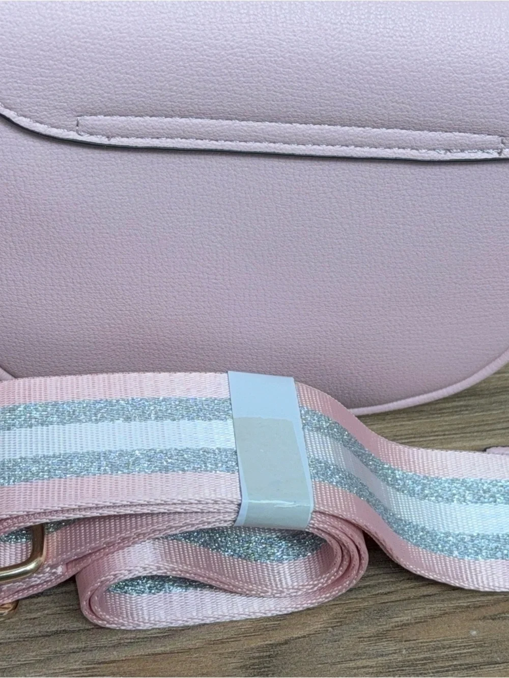 Adorable Pink Faux Leather Crossbody & Wallet Set Everyday Chic - Picture 12 of 14
